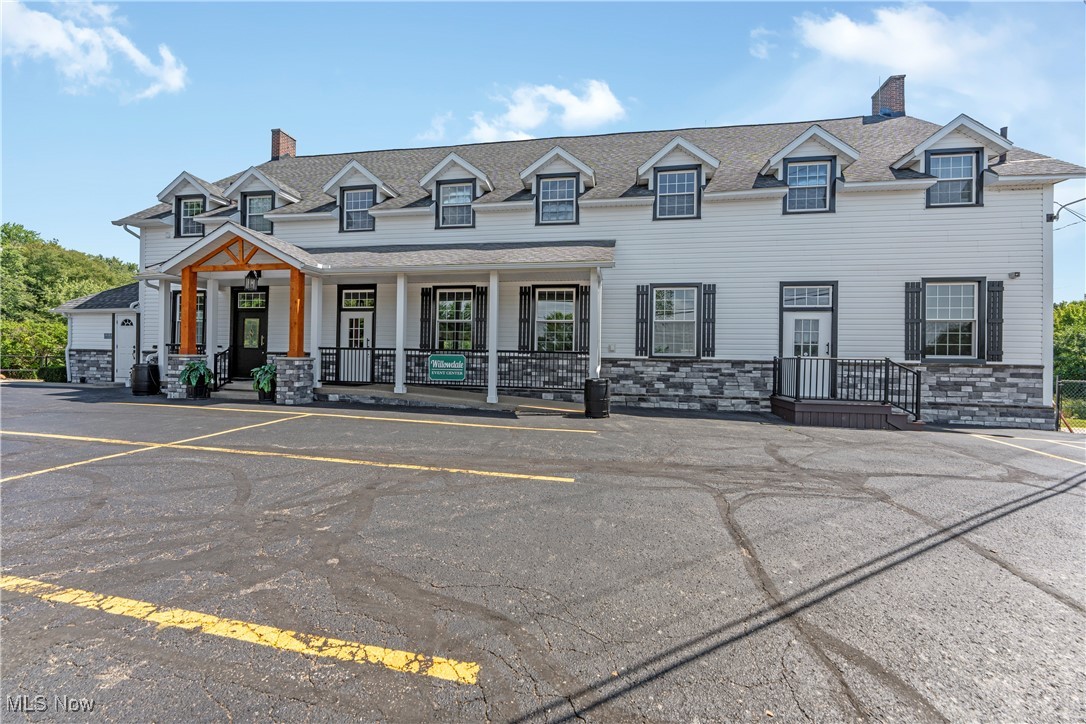 Willowdale Lake - Residential