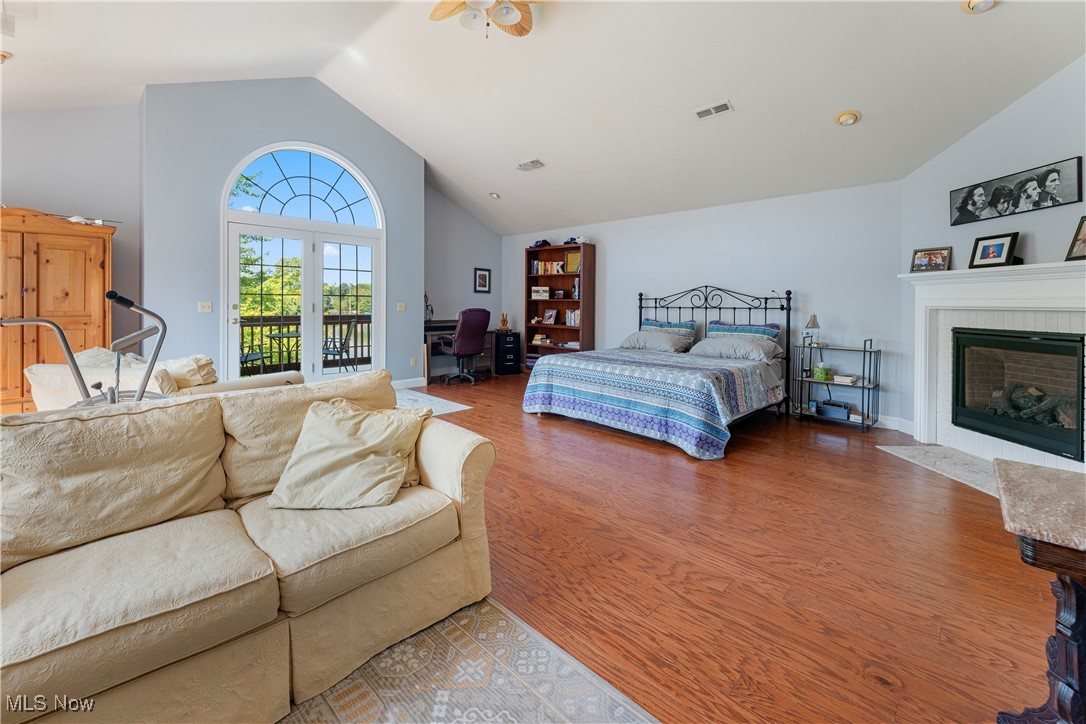 Willowdale Lake - Residential