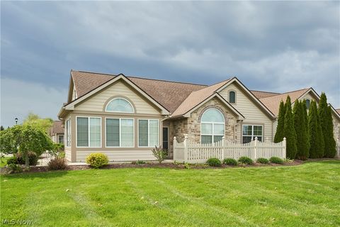 Condo For Sale - 1915 Woods Drive<br/> Streetsboro, OH 44241