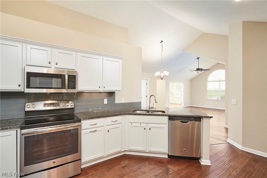 Fairways At Boulder Creek - Residential