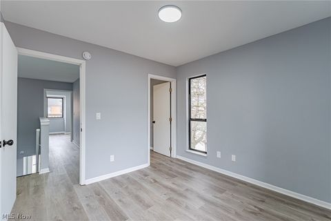 Tiny photo for 695 Carroll Street, Akron, OH 44304 (MLS # 5209389)