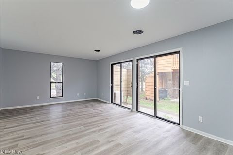 Tiny photo for 695 Carroll Street, Akron, OH 44304 (MLS # 5209389)
