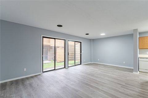Tiny photo for 695 Carroll Street, Akron, OH 44304 (MLS # 5209389)