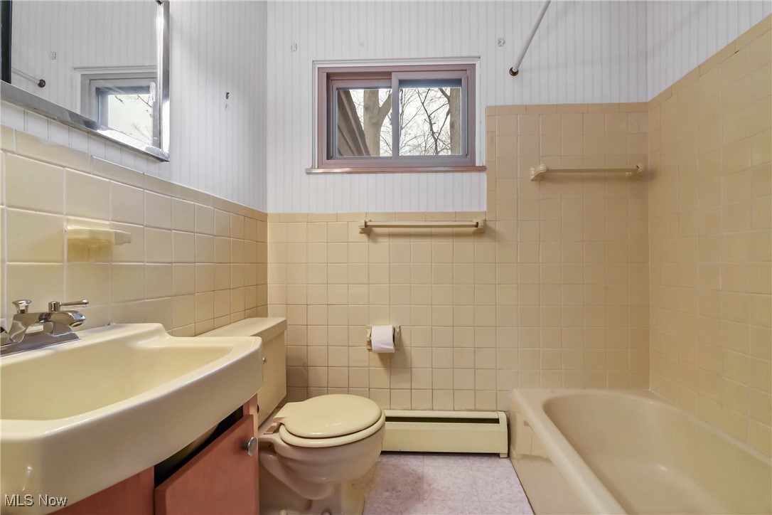 589 Woodlane Drive, Bay Village, Ohio image 12