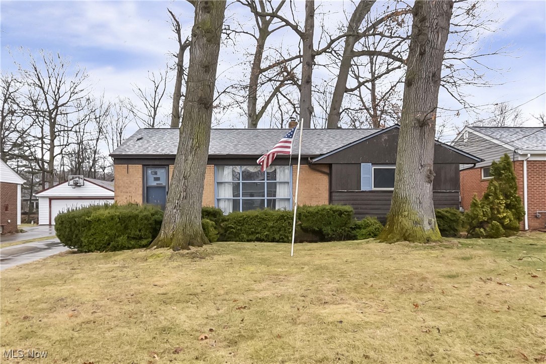 589 Woodlane Drive, Bay Village, Ohio image 30