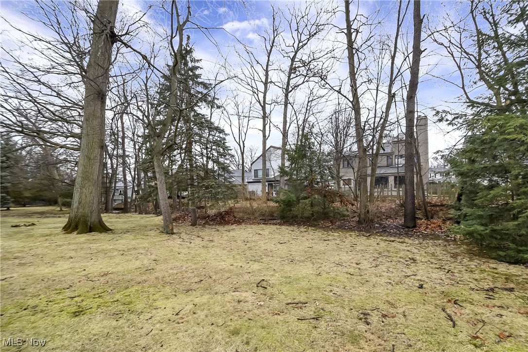 589 Woodlane Drive, Bay Village, Ohio image 6