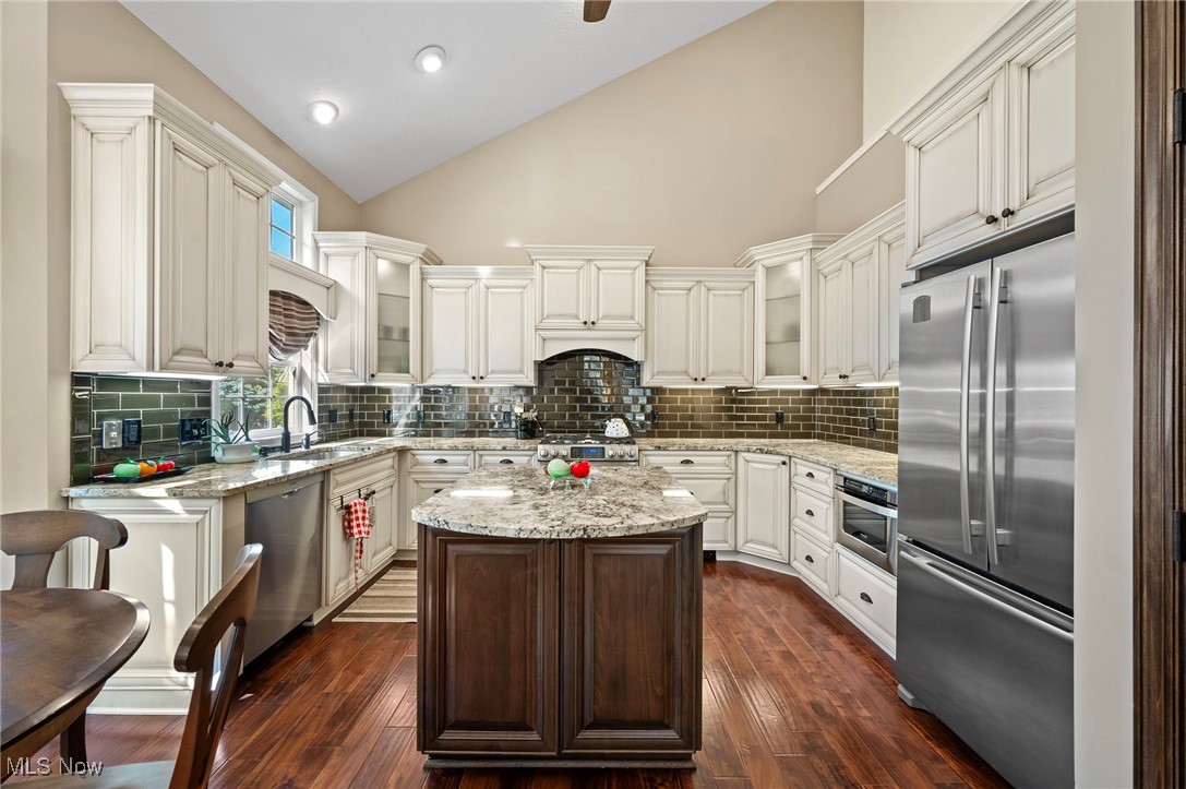 Villas of Orange - Residential