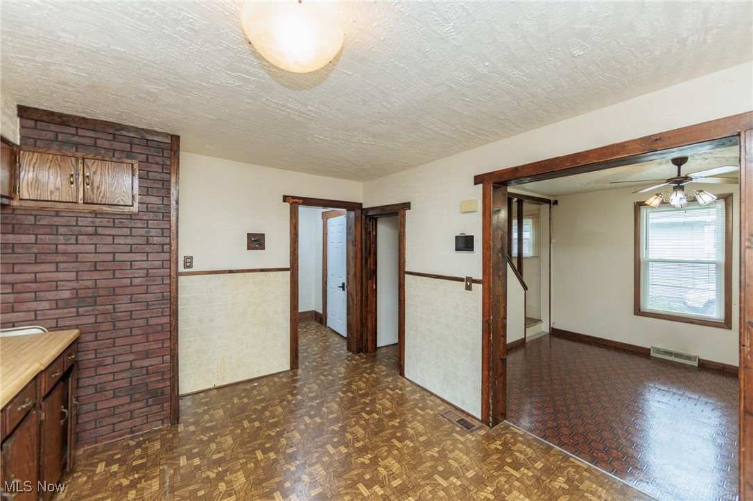1930 E 30th Street, Lorain, Ohio image 12