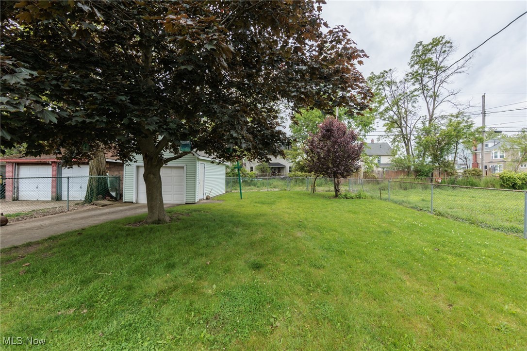 1930 E 30th Street, Lorain, Ohio image 6