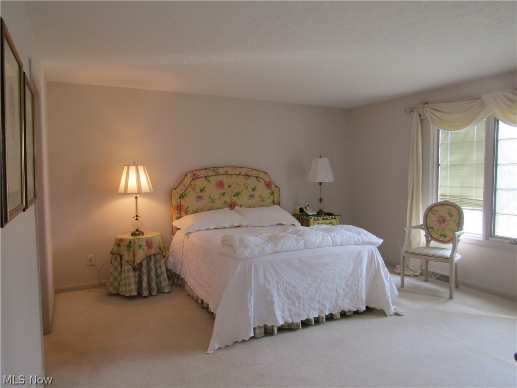 Hamlets Glenmoor Condo - Residential