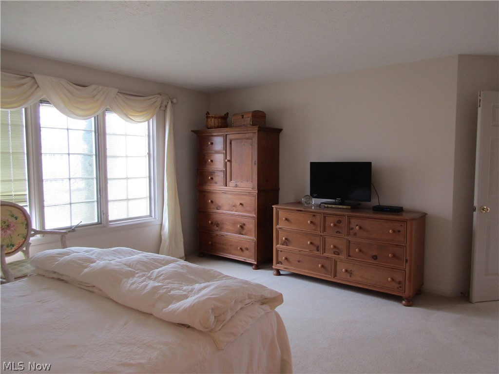 Hamlets Glenmoor Condo - Residential