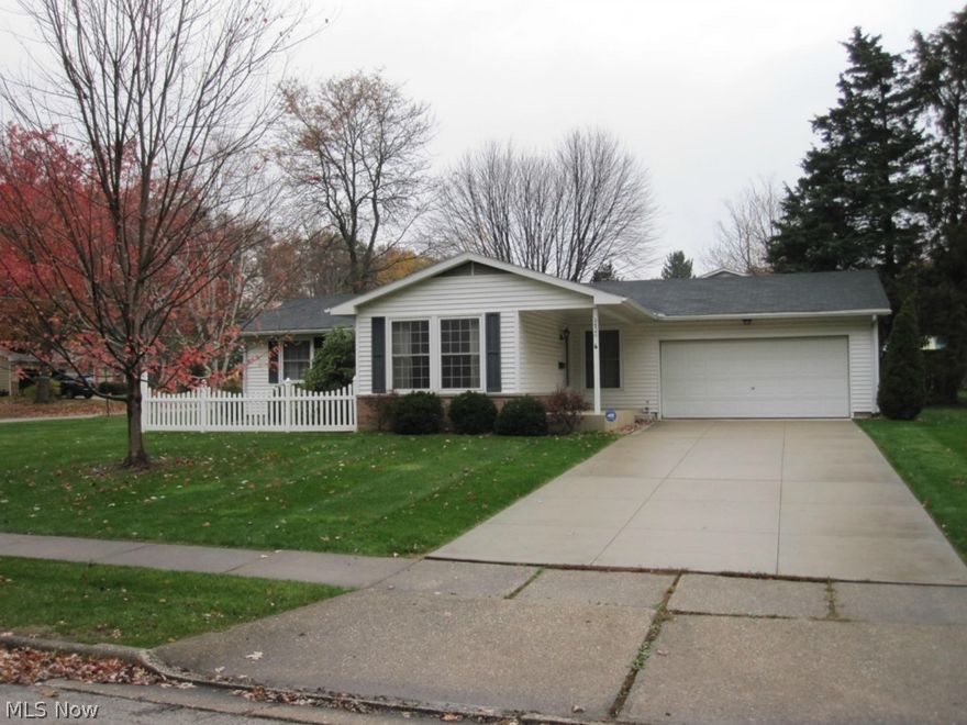 All sells to settle estate on location: FRIDAY – DECEMBER 5, 2014 - 11:00AM - REAL ESTATE TO SELL AT NOON - Estate Auction - 3 Bedroom Ranch Home - Stow City - Munroe Falls Schools - Summit Co. - PROPERTY FEATURES: Well maintained ranch home built in 1963 on corner lot – Kitchen with eating area and utility/pantry room w/half bath – dining room, family room, and living room w/word floors – 3 bedroom – full shower bath – Full basement w/recent F/A furnace and A/C, breaker electric – 2 car attached garage - Public water and Sewer – Summit Co parcel# 5608059 – Home is ready for some sprucing – Better check this one out!  Call Brooks to find out how to buy this home. TERMS ON REAL ESTATE: 10% down auction day, balance due at closing.  A 10% buyer’s premium will be added to final bid to establish the purchase price. Any desired inspections must be made prior to bidding. All information contained herein was derived from sources believed to be correct.