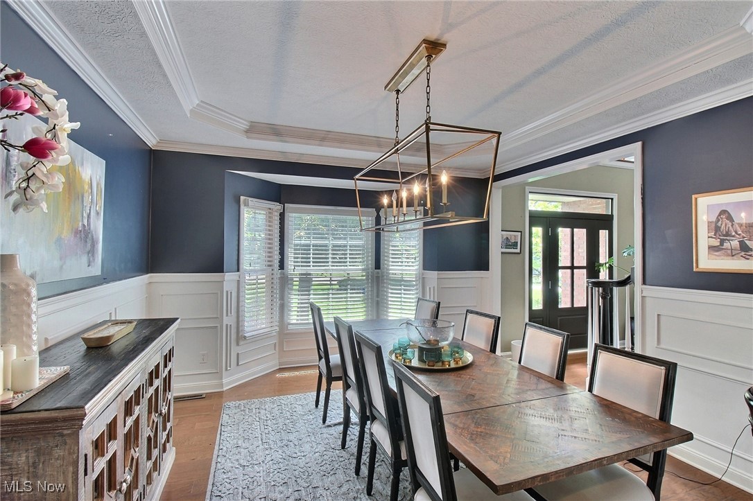 5554 Ridgewood Lane