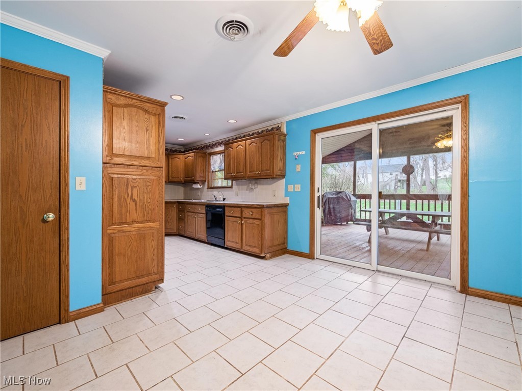 2765 N Lawndale Place, Zanesville, Ohio image 10