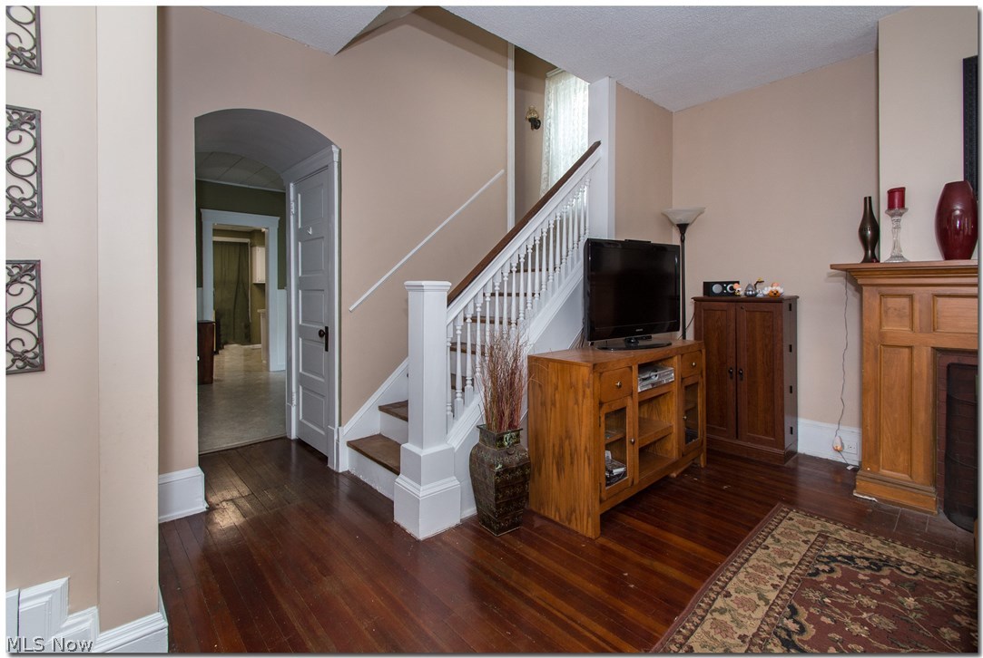 Mars E Wagar - Residential Lease