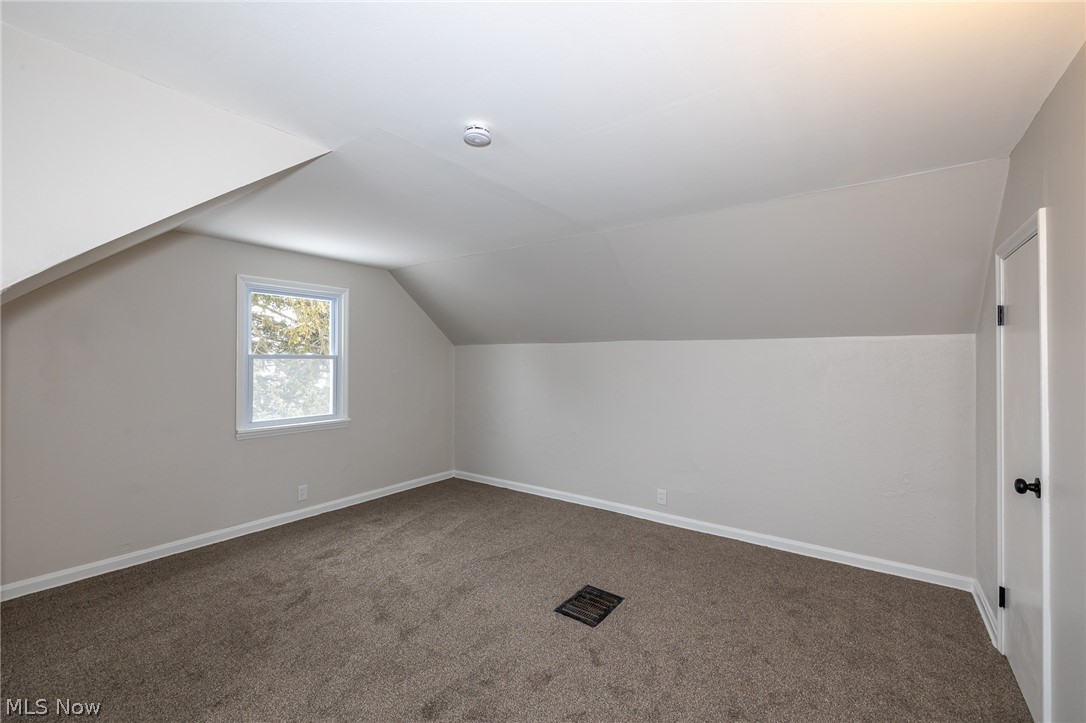 Kneirim Drive Homes - Residential