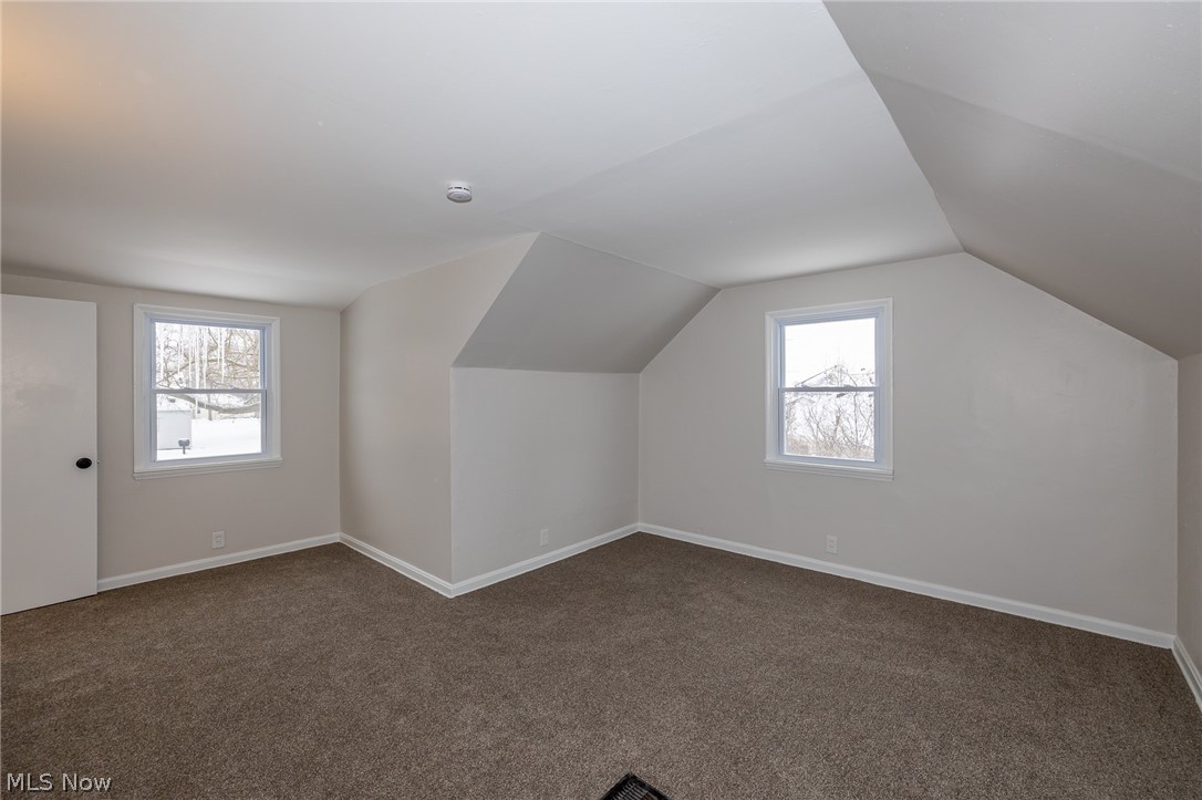 Kneirim Drive Homes - Residential