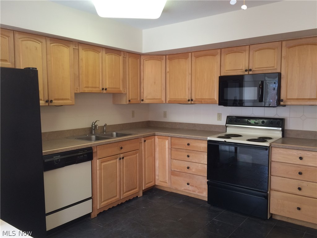 Beacon Hill Condo - Residential