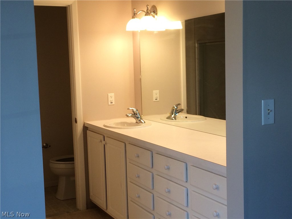 Beacon Hill Condo - Residential