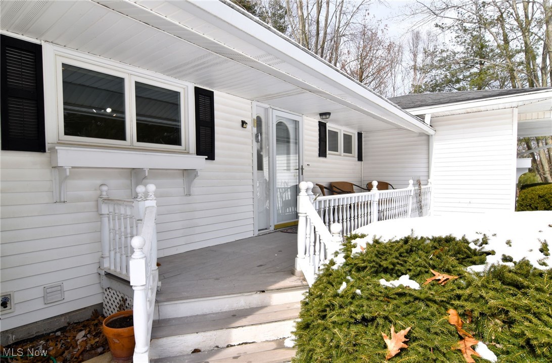 391 Hickory Hill Road, Chagrin Falls, Ohio image 2