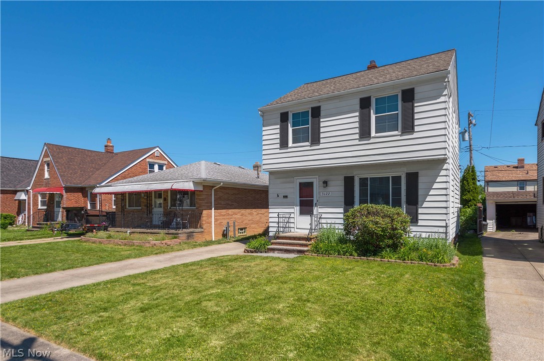 3122 Parklane Drive