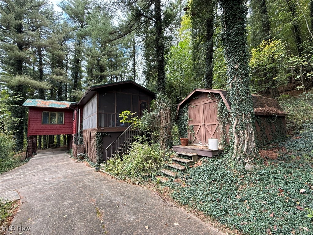 Tappan Lake - Residential