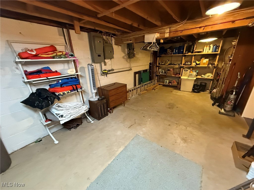 Tappan Lake - Residential