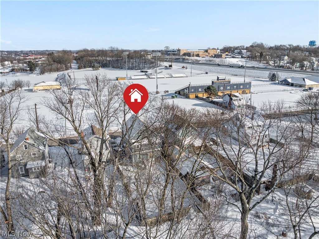 Colonial Homes - Residential