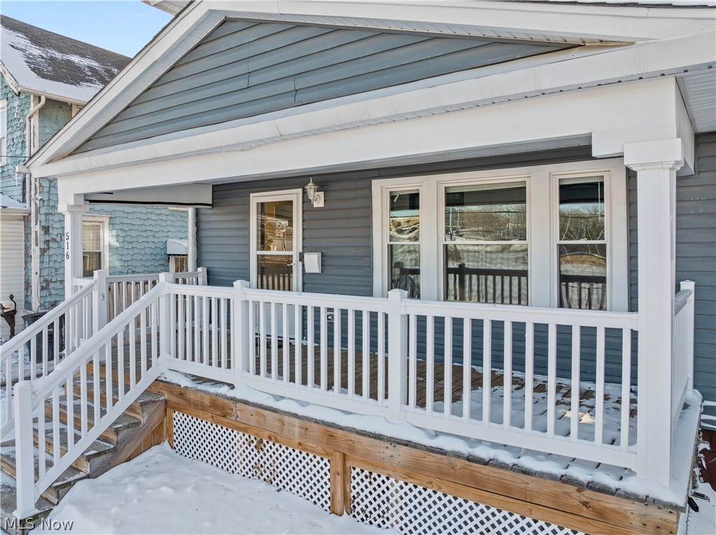 Colonial Homes - Residential