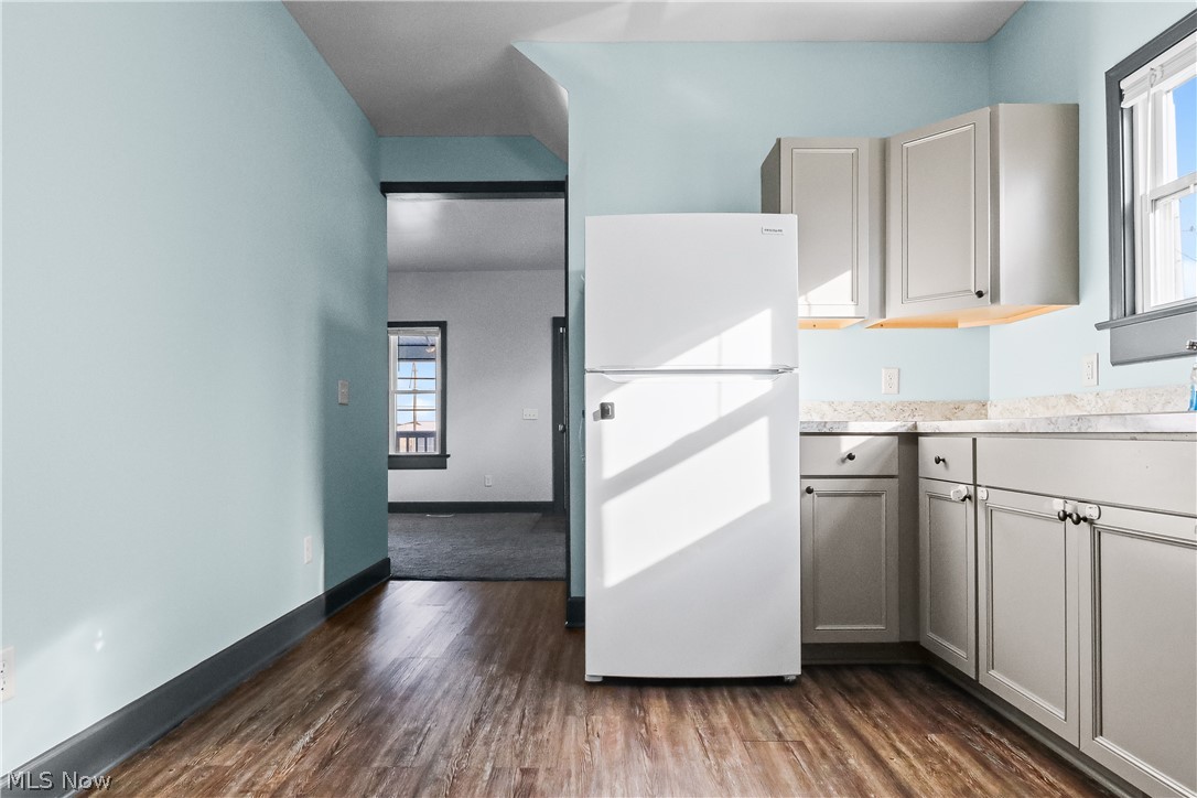 Colonial Homes - Residential