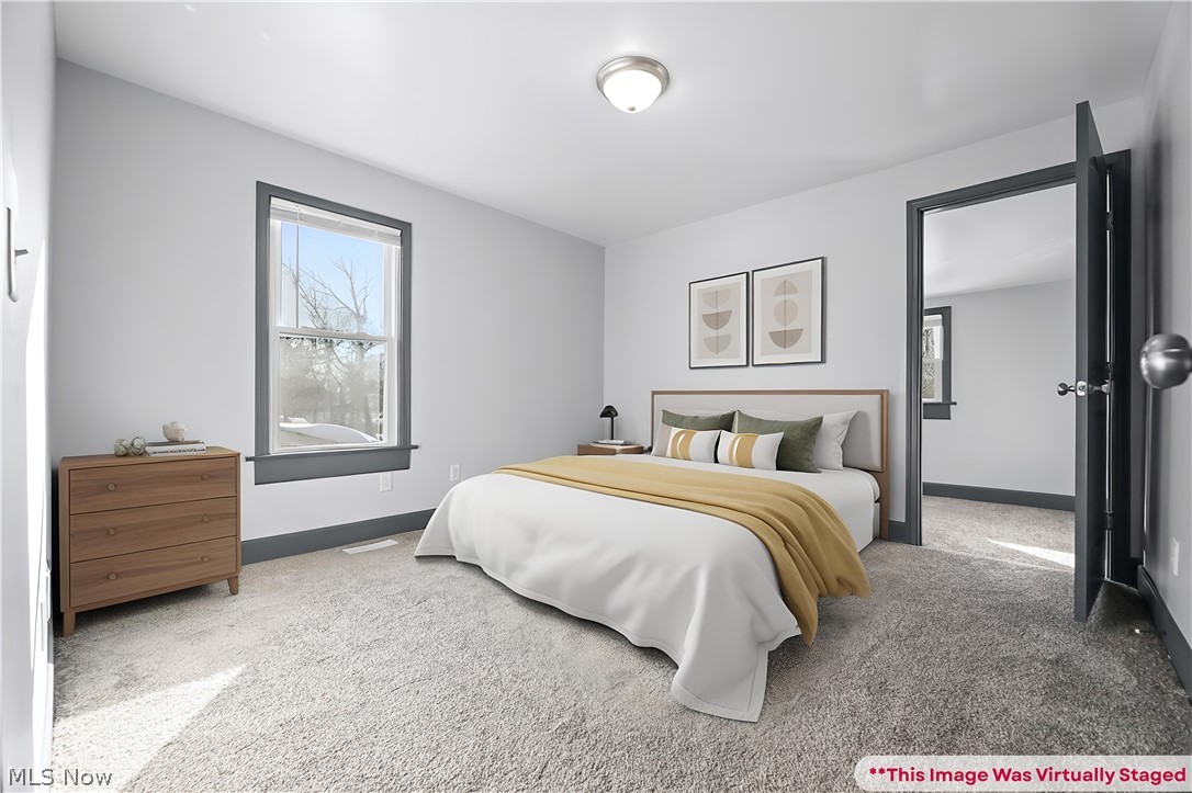 Colonial Homes - Residential