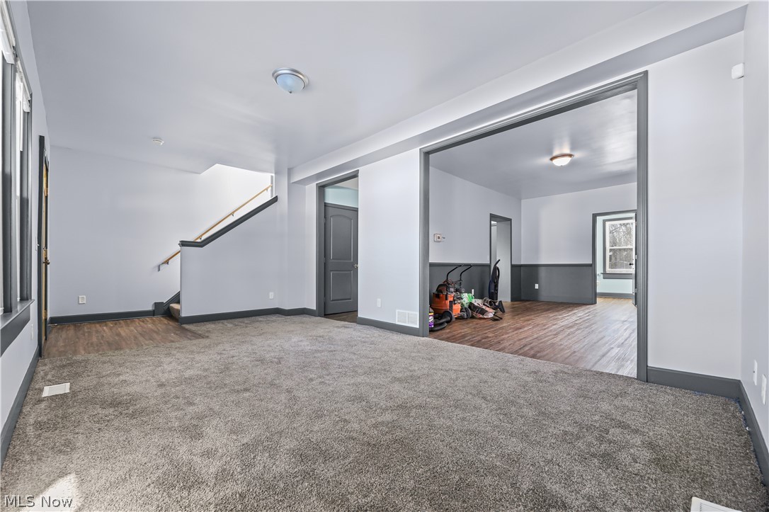 Colonial Homes - Residential