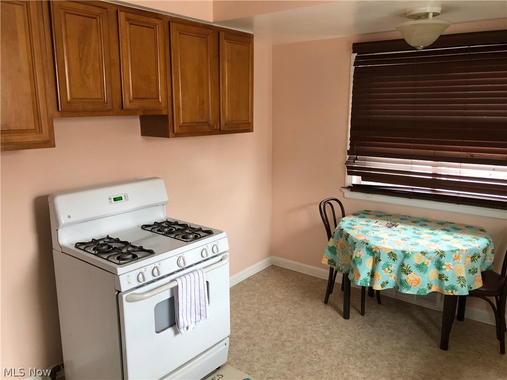 Suburban Dev Cos Crofton Over - Residential