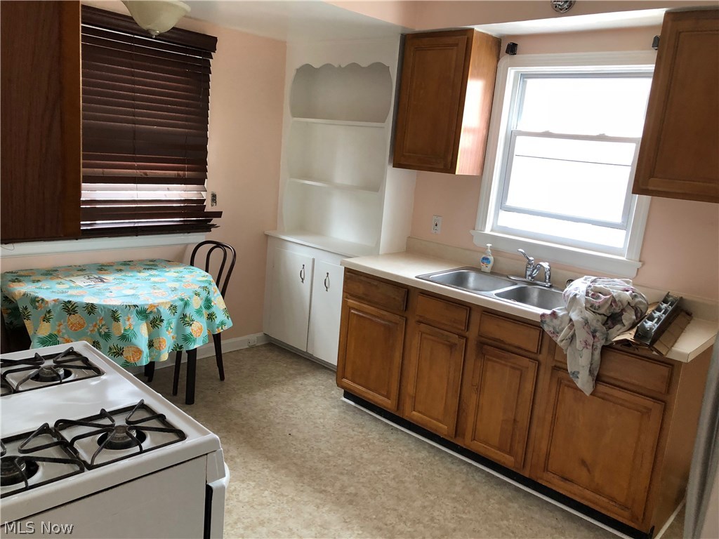 Suburban Dev Cos Crofton Over - Residential