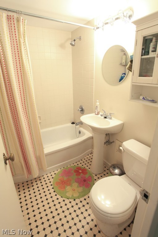 Shaker Club Condo - Residential