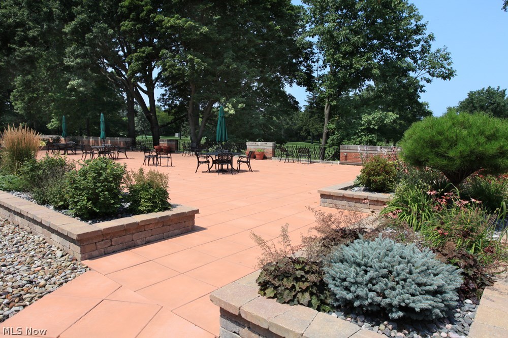 Shaker Club Condo - Residential