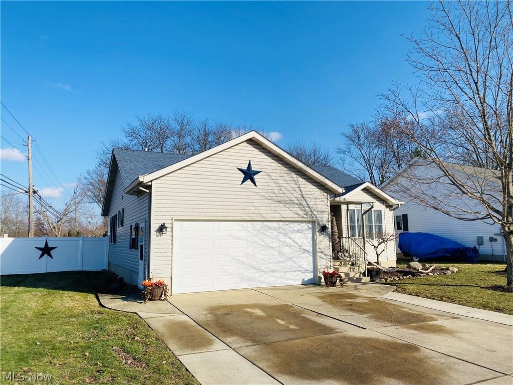 Photo of 110 Parsons Street, Norwalk, OH 44857 (MLS # 5188002)