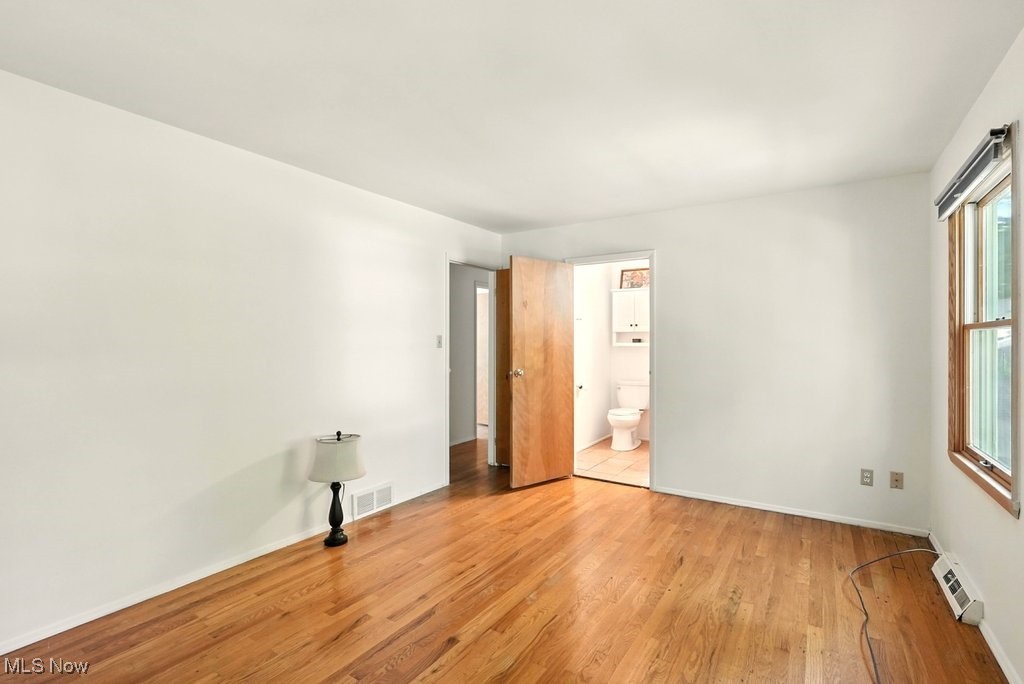 University Manor - Residential