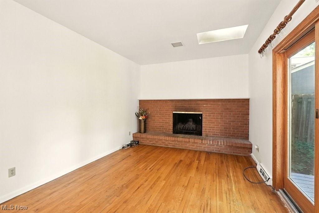 University Manor - Residential