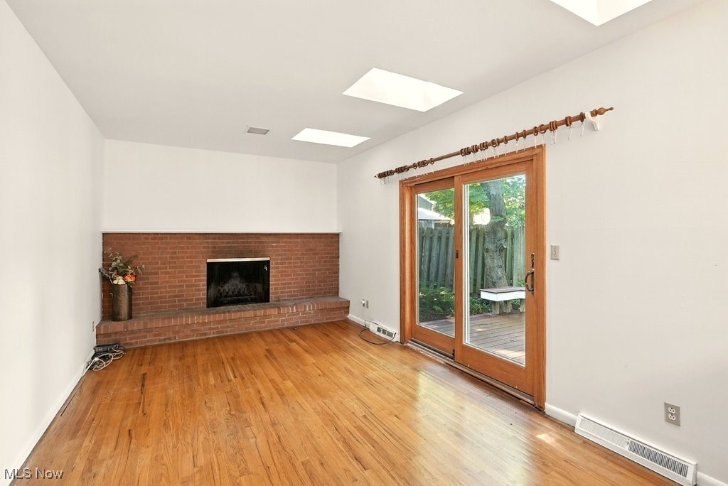 University Manor - Residential