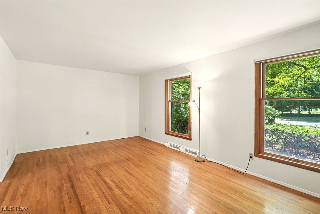 University Manor - Residential