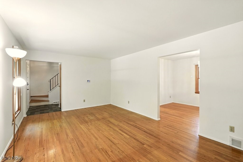 University Manor - Residential