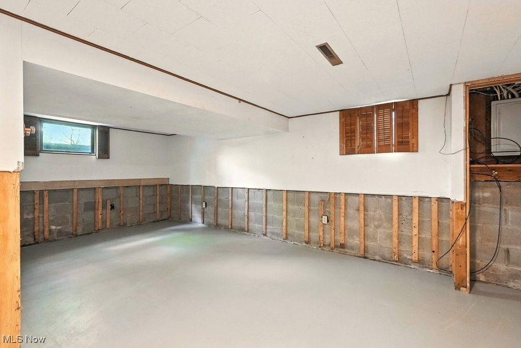 University Manor - Residential