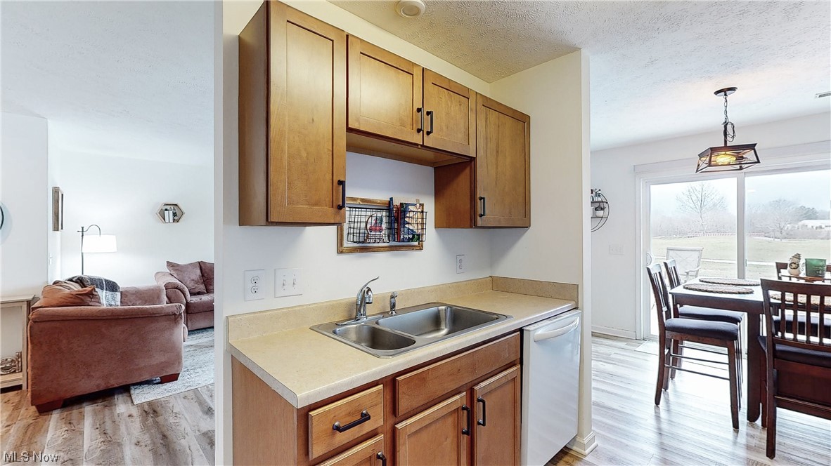 Enclave At Shale Creek - Residential