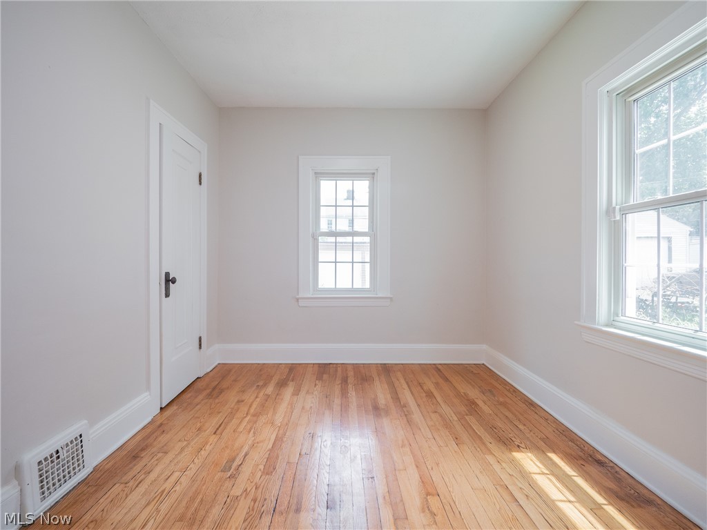 Lecona - Residential