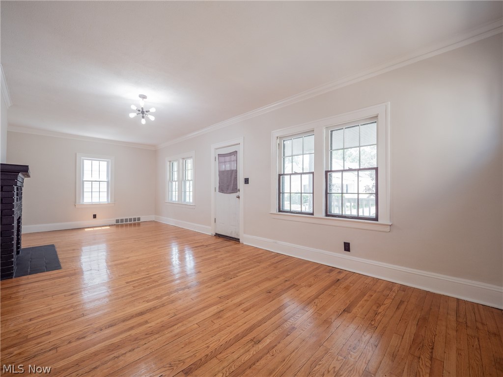 Lecona - Residential