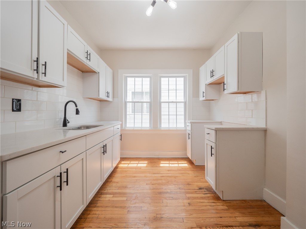 Lecona - Residential