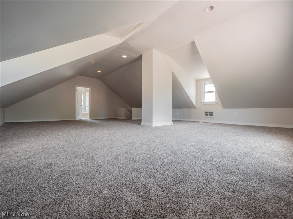 Lecona - Residential