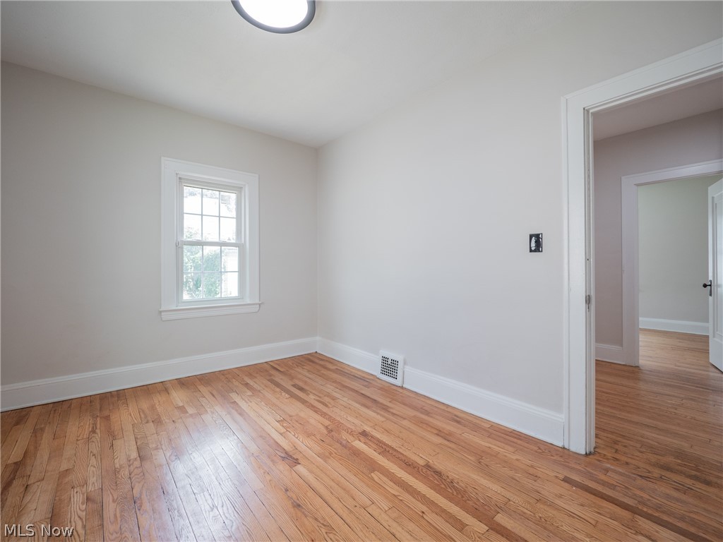 Lecona - Residential