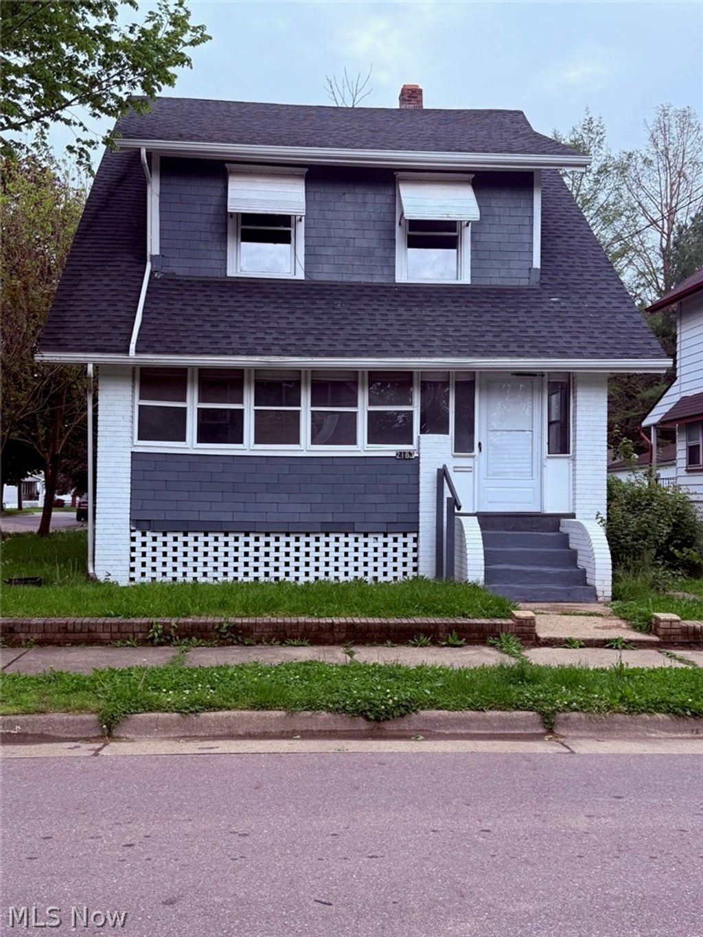 Photo of 2183 25th Street SW, Akron, OH 44314 (MLS # 5212464)